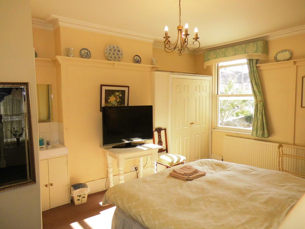 Greystones Bed And Breakfast Rochester (Kent) Dış mekan fotoğraf